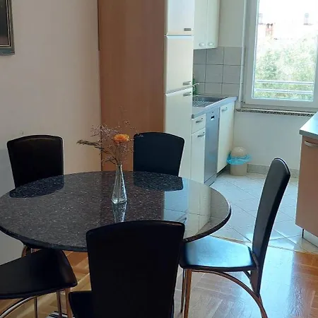 Primorska Апартаменты
