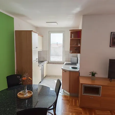 Primorska Малинска
