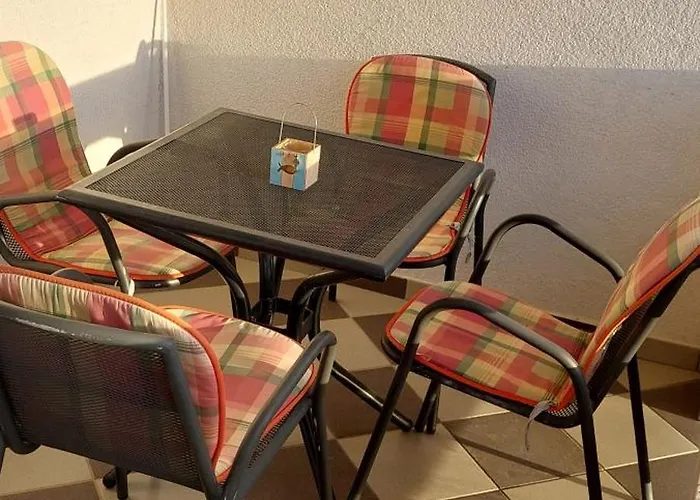 Primorska Apartment *